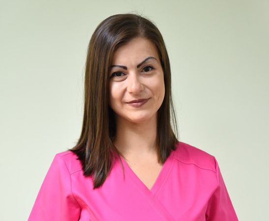 Д-р Елица Енева: От първия момент, в който влязох в операционната, усетих, че това е моето място