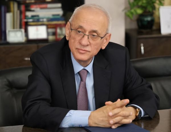 Министърът: Днес отдаваме признание на парамедиците и приноса им към системата