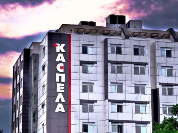 Лекари в Пловдив спасиха мъж с усложнения от заседнала в езика рибена кост