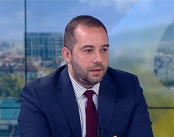Богдан Кирилов: Гражданите да бъдат много бдителни, когато купуват лекарства онлайн