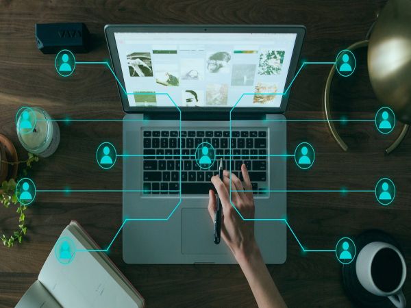САЩ: Обсъждат възможностите и рисковете от AI инструментите за психично здраве 