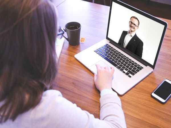 МЗ оттегли предложението за НЗИС като единствен канал за телемедицински услуги