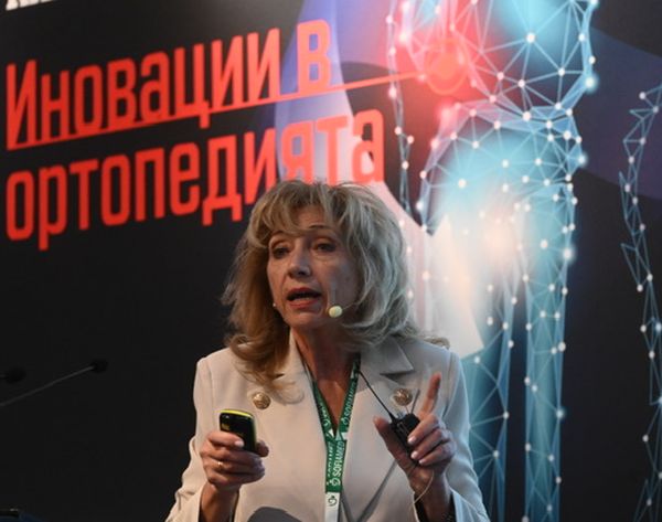 Проф. Кътева: Колкото по-рано дойде детето с ДЦП при нас, толкова по-добре е за него