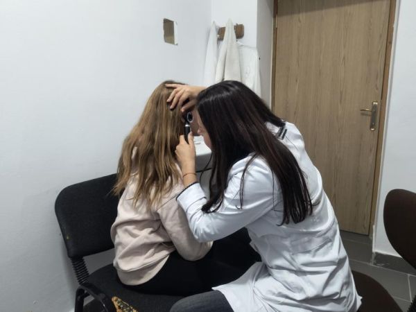 За трета поредна година български лекари преглеждаха пациенти в Албания
