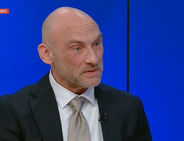 Проф. Хорачек: Съвременните неврохирургични интервенции са неинвазивни, пациентът се връща у дома след 1-2 дни   