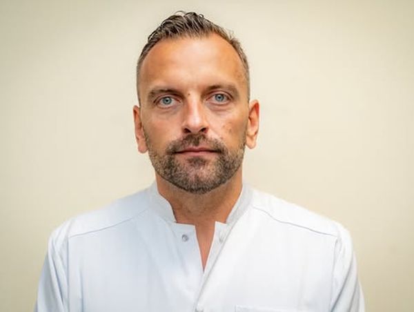 Д-р Даскалов: ИИ вече е дълбоко интегриран в медицината, но рискът от използването му е в предоверяването 