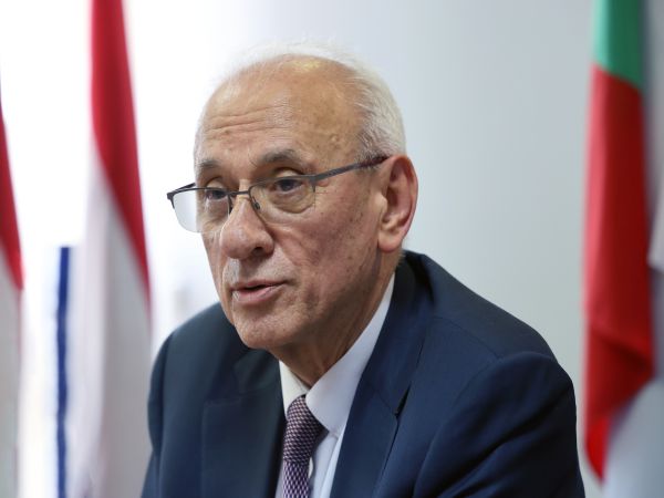 Почетен плакет за 90-годишнината си получи ЦСМП – София