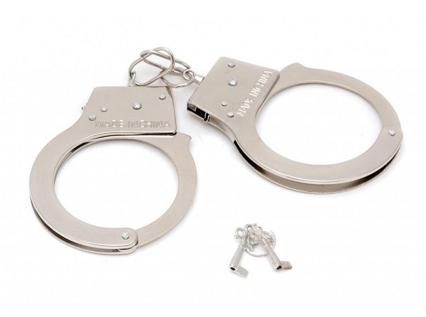 Съдът глоби мъж, ругал и заплашвал спешни медици и полицаи във Велико Търново