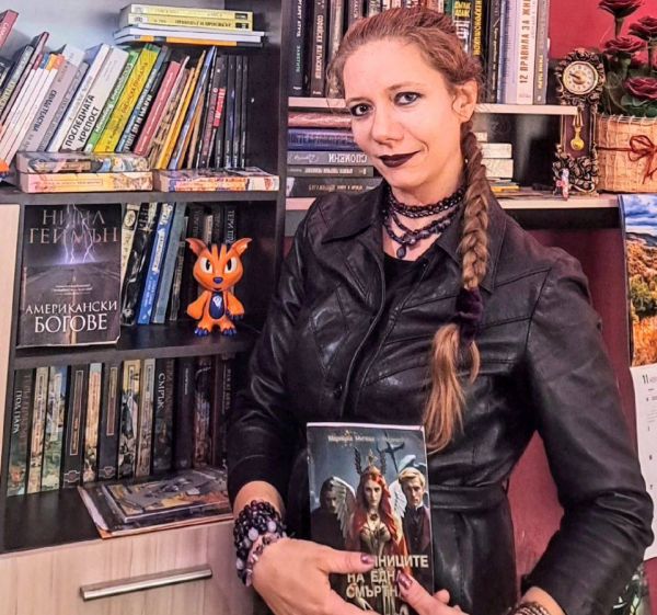 Д-р Мария Митева-Куленска от МБАЛ-Пазарджик с премиера на първия си роман