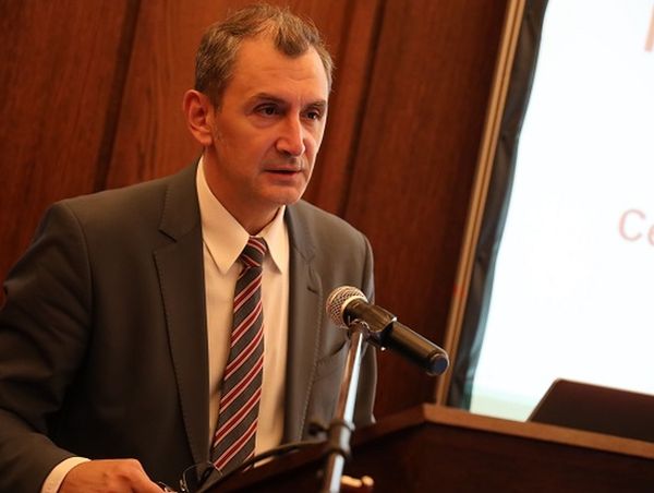 Доц. Околийски се спряга за здравен министър в евентуалния нов кабинет