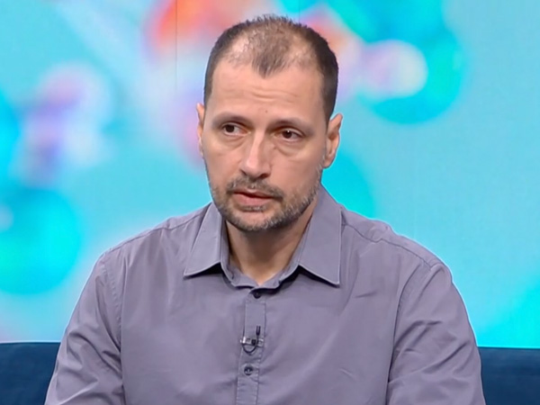 Д-р Емануил Найденов: Само 5% от хората с болки в кръста стигат до операция