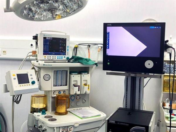 Нова ендоскопска апаратура в УНГ клиниката на УМБАЛ 