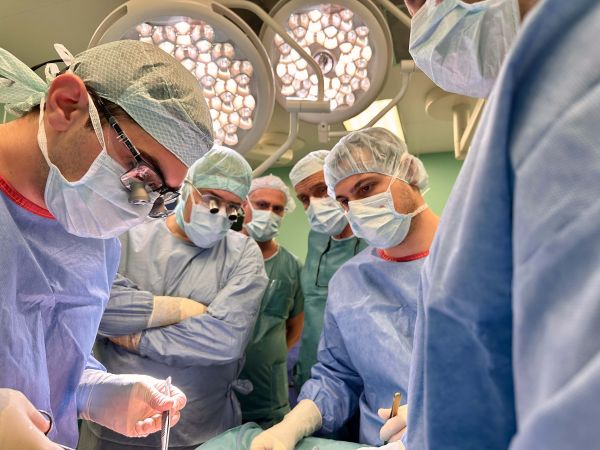 Чернодробна трансплантация даде шанс за по-качествен живот на 34-годишен мъж