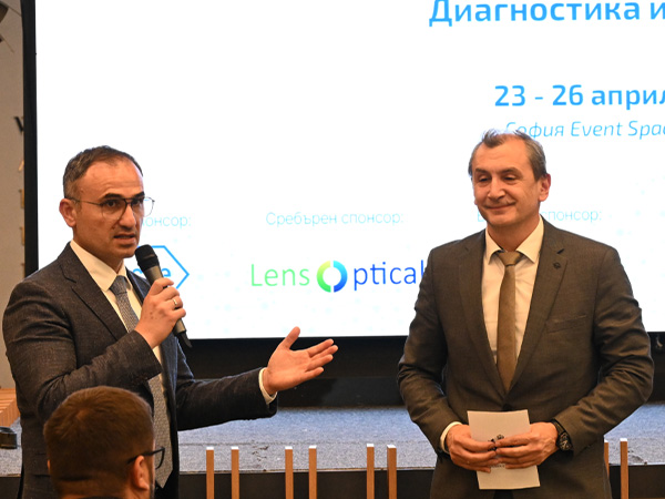 Фокусът на „Академия Офталмология