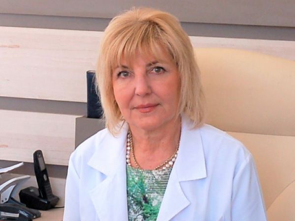 Кабинетът предложи проф. Елисавета Наумова за орден „Св. св. Кирил и Методий“ - огърлие