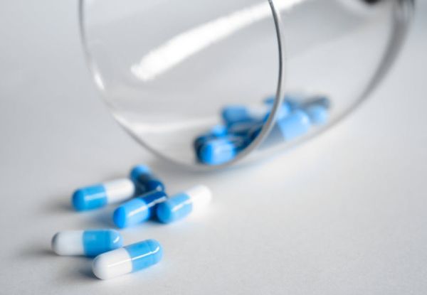 PRAC препоръчва прекратяване на продажбите на лекарства с парацетамол с изменено освобождаване