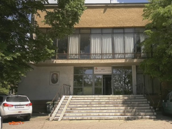 Управителят и лекарите от болницата в Сопот подават оставки