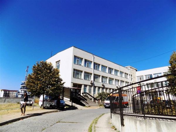 Община Поморие търси стратегически инвеститор за местната болница