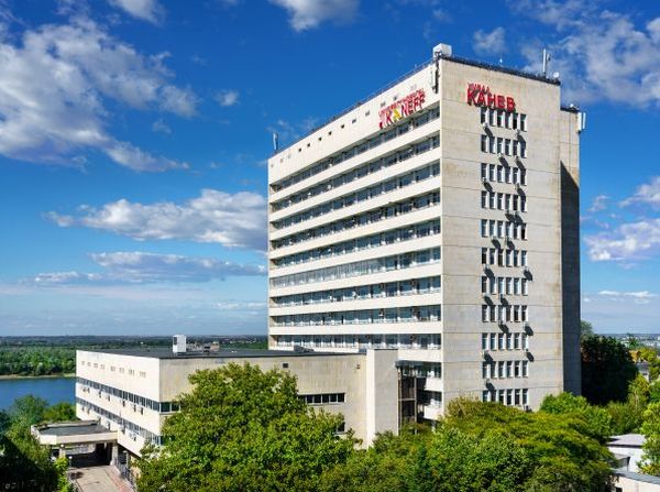 УМБАЛ „Канев“ ще отбележи 100 години от рождението на Игнат Канев