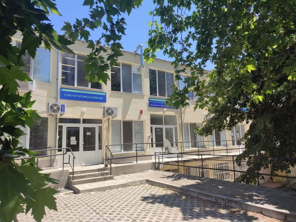 Призив за спешно даряване на кръв от групи В- и 0- отправи УМБАЛ Бургас