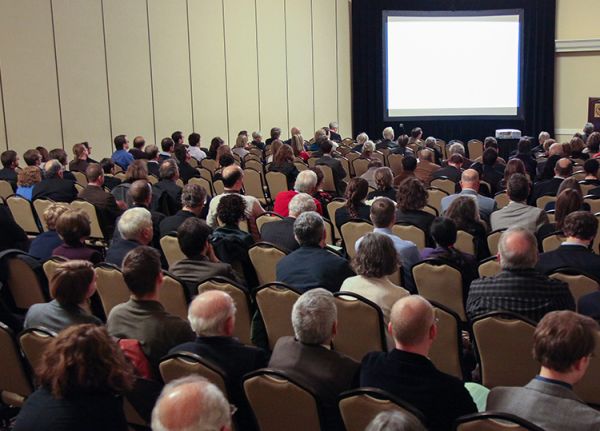 Международни и български експерти обсъждат финансовите проблеми на болниците