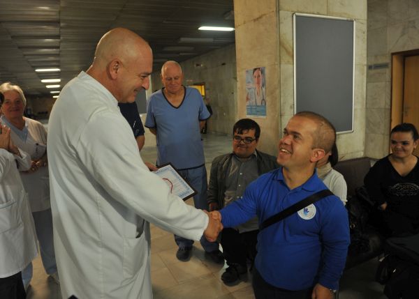 ВМА получи приз „Добро сърце“ от организацията на малките хора