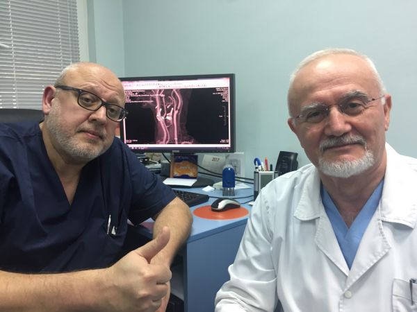 Екип лекари от Варна е включен в световно научно проучване по съдова хирургия за каротидни стенози