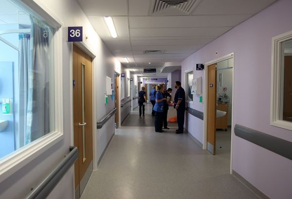 Депутатите разглеждат проекта на Здравната карта