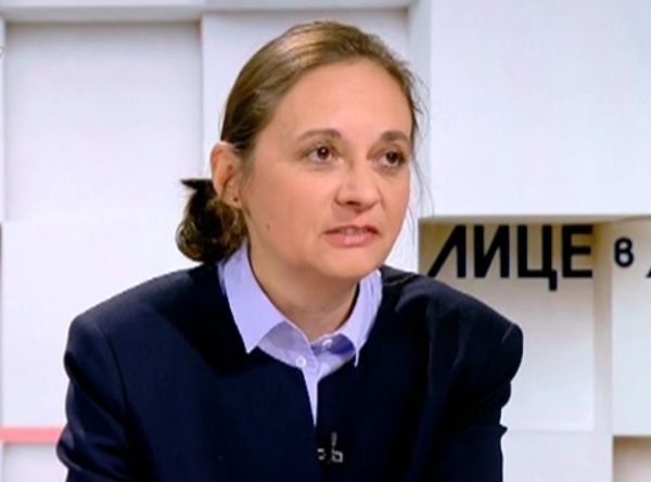Жени Начева: При нов модел лекарствата ще се договарят между фармакомпаниите и платците
