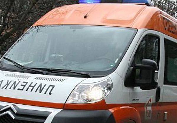 Министър Ананиев: До седмица ще бъде обявена поръчката за специализираните линейки   