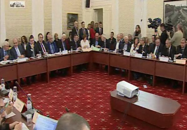 Комисиите по здравеопазване и финанси приеха бюджета на НЗОК на първо четене (обновена)