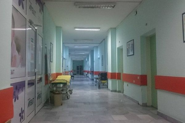 Спешно търсят педиатри за МБАЛ-Перник