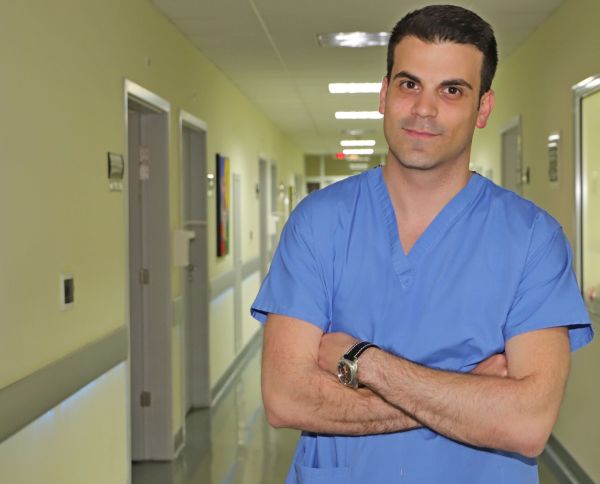 Д-р Цветан Тричков: Очарован съм от хирургията