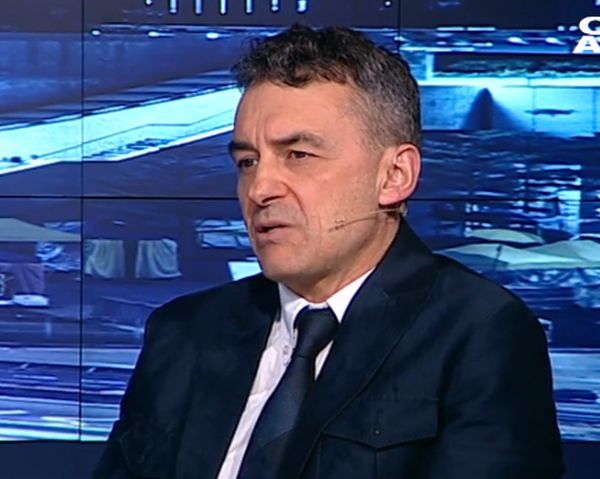 Проф. Иво Петров: Проблемът със заплатите на лекарите е гигантски