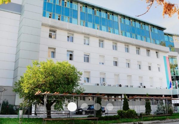 Изложба в подкрепа на онкоболни пациенти открива УСБАЛО