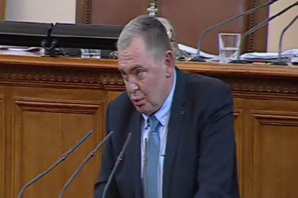 Проф. Георги Михайлов се е отказал от имунитета си