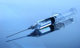 ЕMA стартира преглед за риск от енцефалит при две ваксини срещу варицела