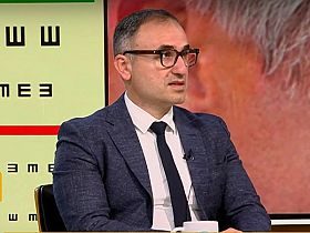 Проф. Оскар: Много често главоболието се дължи на проблеми с очите