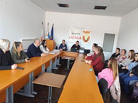 Експерти от РЗОК Търговище разясниха здравните права на граждани от областта