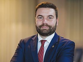 Аркади Шарков: Вероятно ще има драстично задълбочаване на болничните дефицити