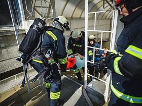 Практическо обучение за реакция при пожар преминаха стажант-лекари в МУ – Варна
