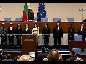 Още един лекар се закле в парламента като депутат
