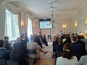 Експерти: Клиничните изпитвания трябва да обхванат и първичната помощ