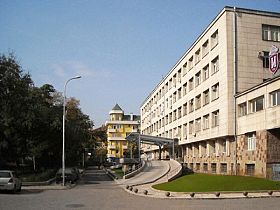 35 години без ремонт стои Клиниката по ортопедия и травматология в ИСУЛ
