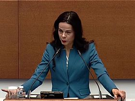 Промени в Наредбата за яслите изключват тълкуването за броя медици на яслена група?