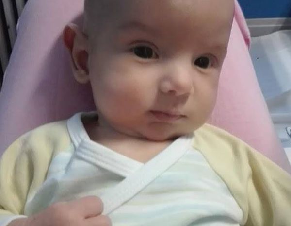 Деца организират благотворителен базар за малкия Алекс