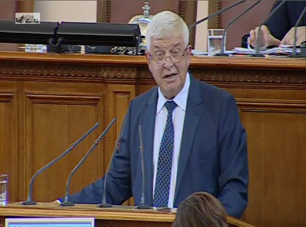 Редица пропуски и нарушения открило МЗ в ЦСМП-Русе