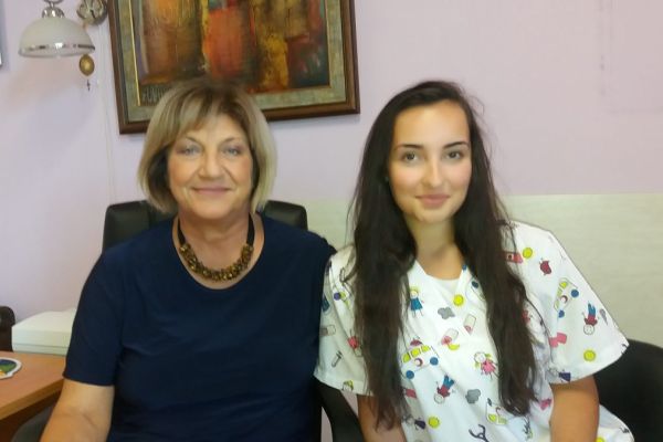 Ученичка е първият доброволец в МБАЛ-Смолян