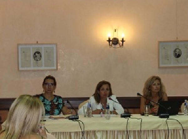 Най-голям ще е недостигът на кадри в здравеопазването, образованието и социалните дейности