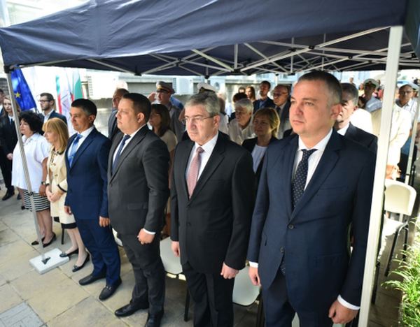 МУ-Варна откри новата учебна година